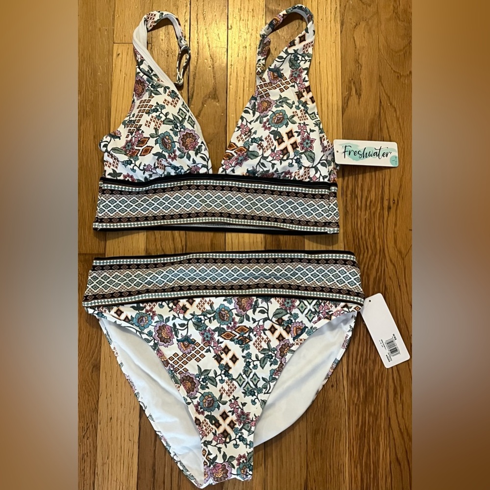 NWT Floral two piece bathing suit, Size L (12-14)